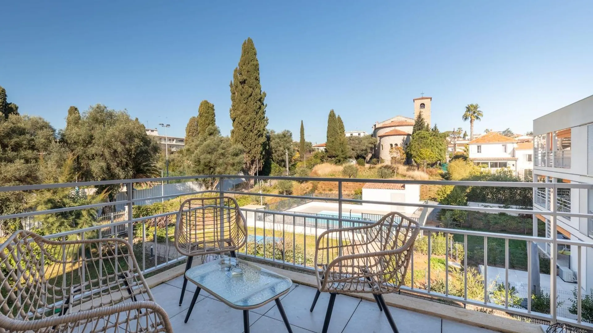 Appartement Azzuro - Welkeys Antibes