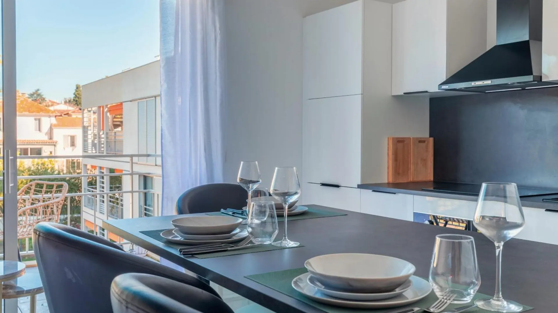 Appartement Azzuro - Welkeys Antibes Apartment