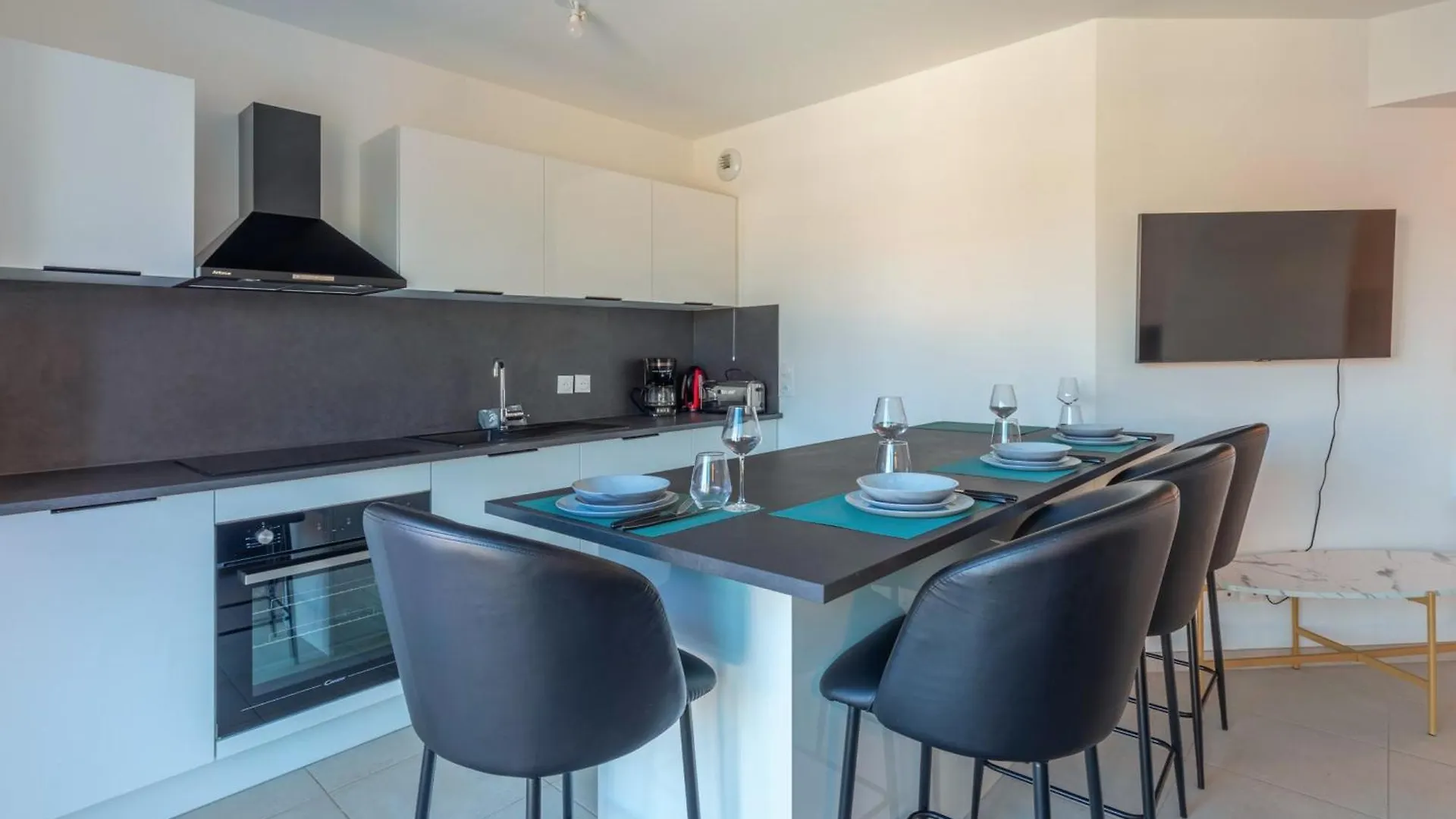 Appartement Azzuro - Welkeys Antibes 0*,
